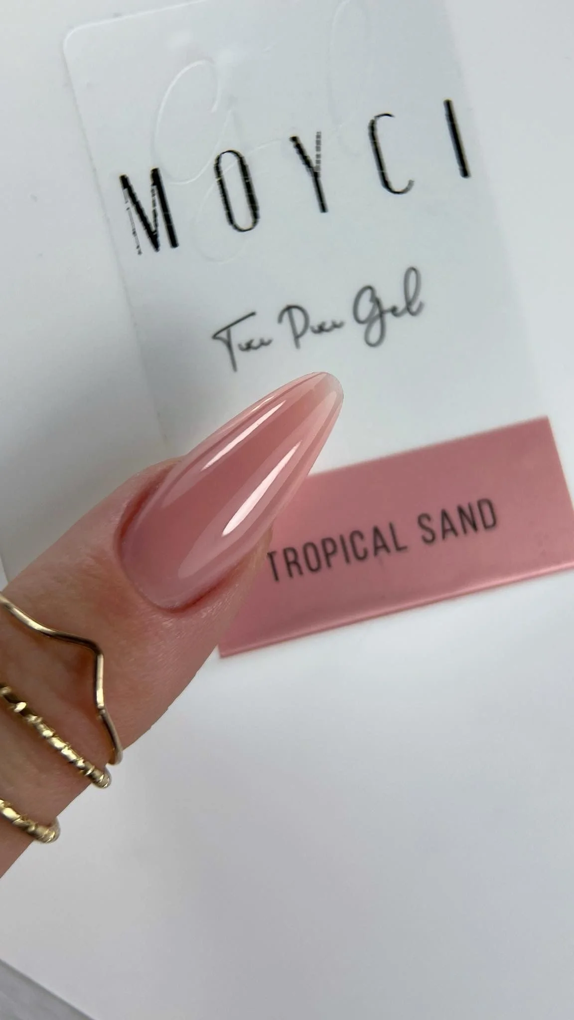 Moyci Tixi Pixi Gel TROPICAL SAND – żel tiksotropowy 30 ml Moyci Tixi Pixi Gel TROPICAL SAND – żel tiksotropowy 30 ml