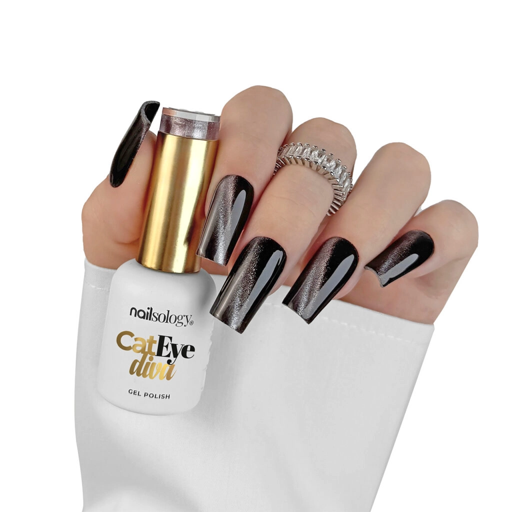 CatEyeDiva-C04-1024x1024