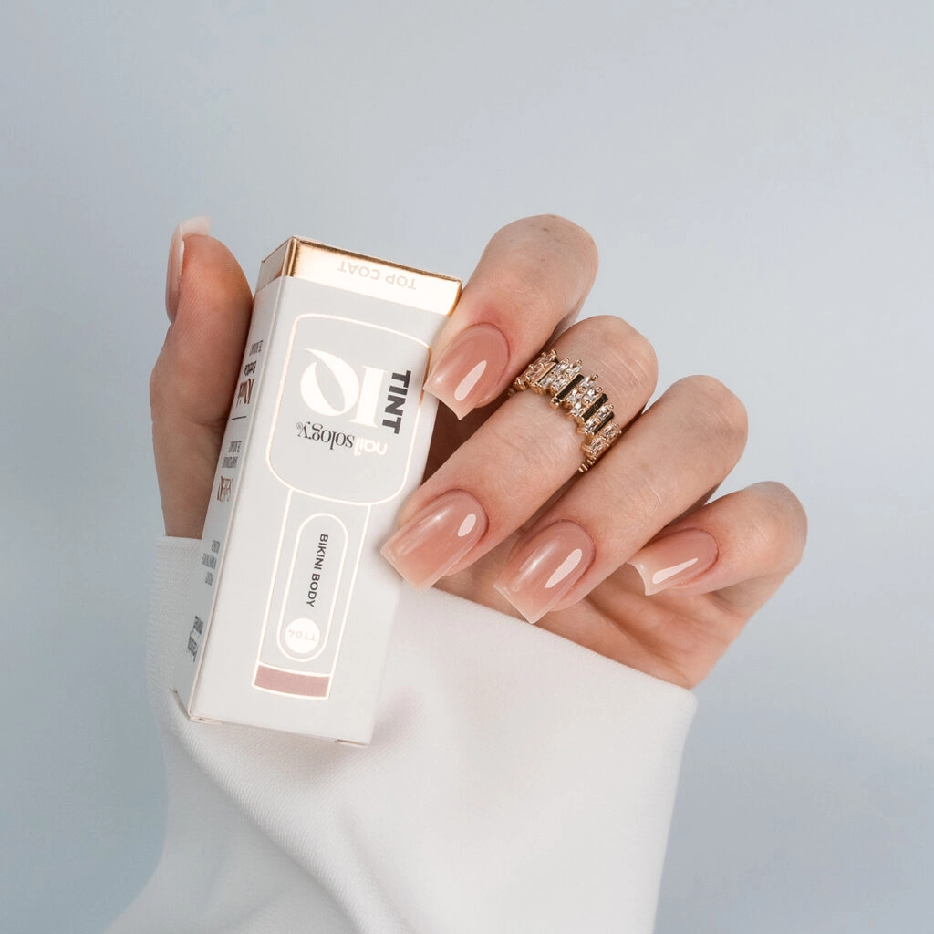 Clavier Bikini Body TT04 TintIQ Top Coat, Lakier nawierzchniowy do paznokci 8ml