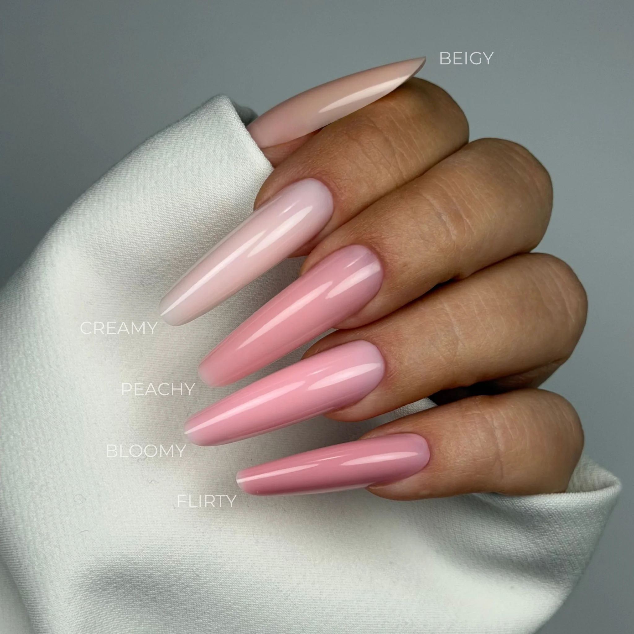 Moyci Builder Gel PEACHY – żel budujący 30 ml
