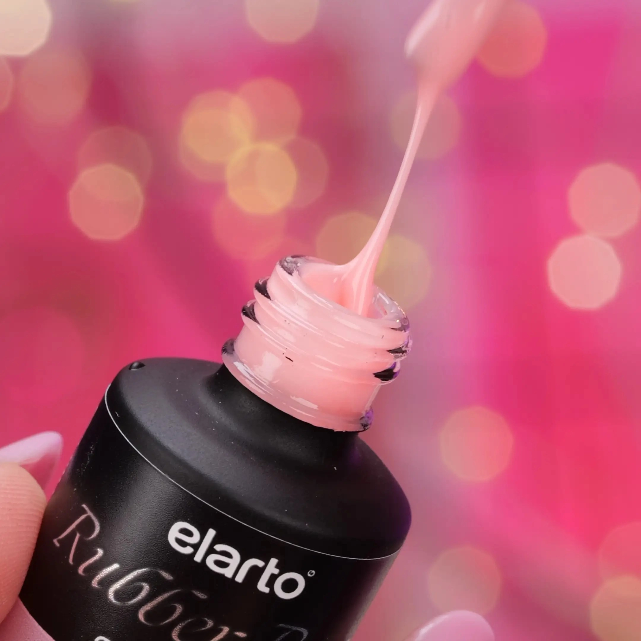 elarto Baza hybrydowa Rubber Base Cozy Pink 15ml elarto Baza hybrydowa Rubber Base Cozy Pink 15ml