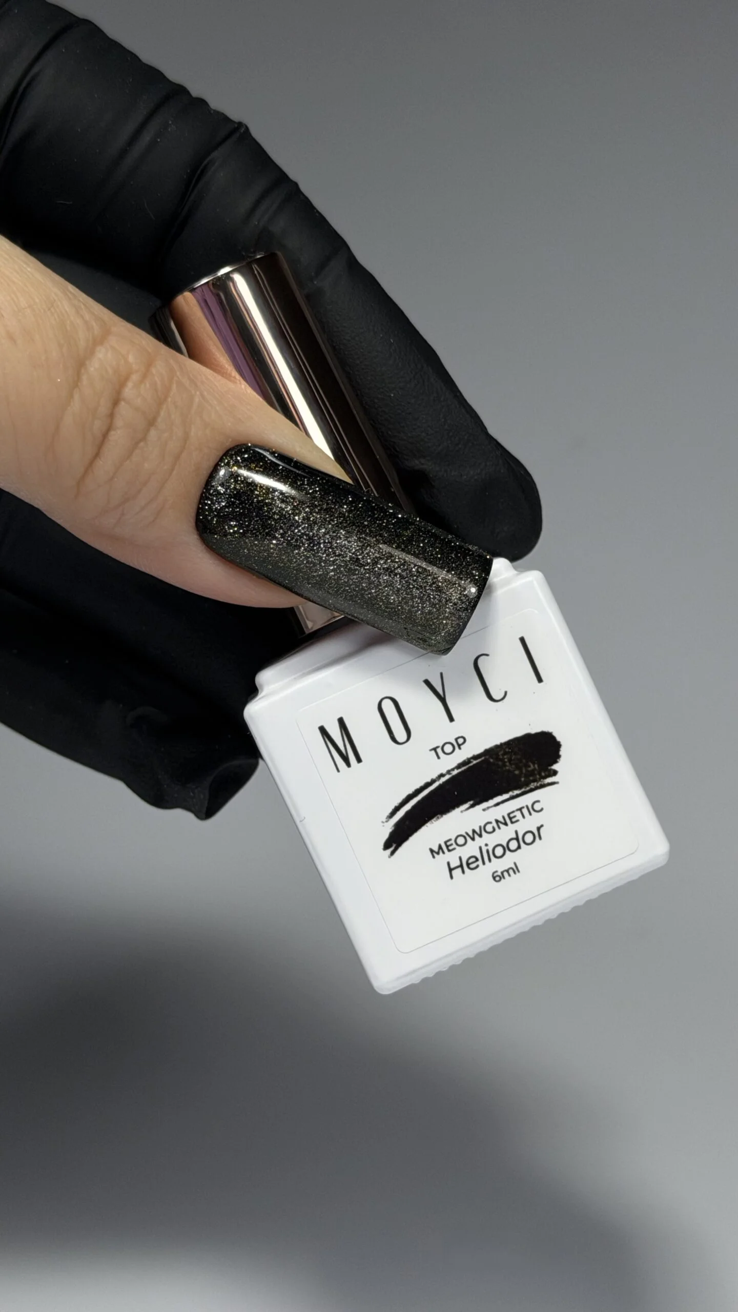 Moyci Top MEOWGNETIC – Heliodor Moyci Top MEOWGNETIC – Heliodor Lakier nabłyszczający NO WIPE 6ml