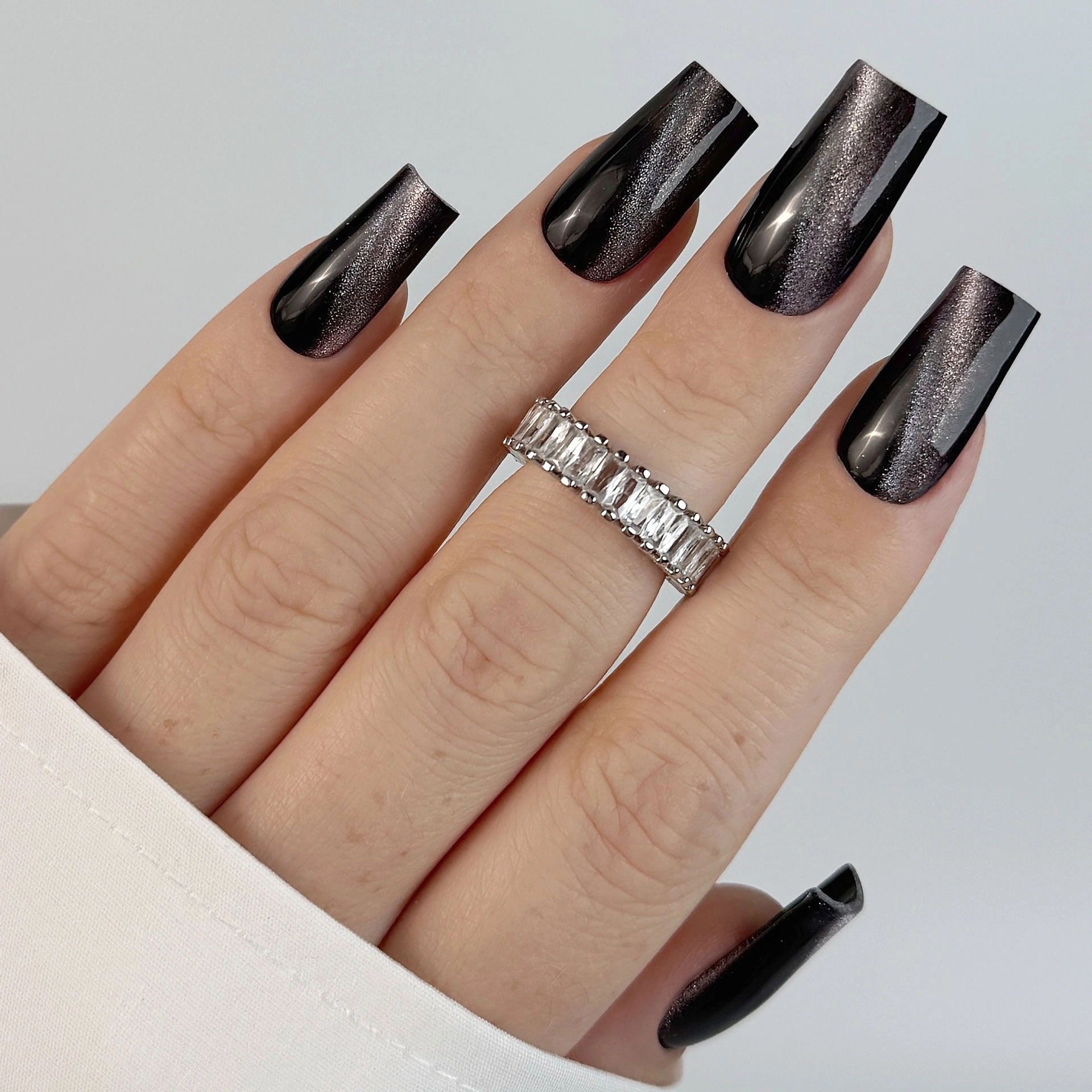 Lakier hybrydowy Nailsology Cat Eye Diva, C07 „Pawparazzi”, nails, manicure, 8ml Lakier hybrydowy Nailsology Cat Eye Diva, C07 „Pawparazzi”, nails, manicure, 8ml