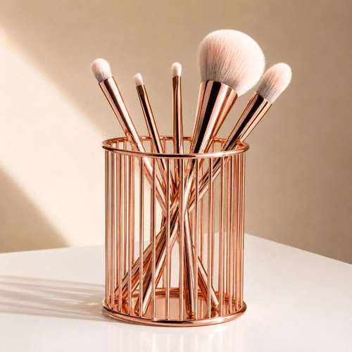 Stojak organizer pojemnik na pędzelki rose gold Nr 5 Stojak organizer pojemnik na pędzelki rose gold Nr 5
